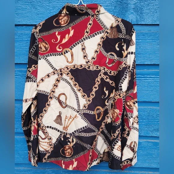 Beautiful shirt - Picture 3 of 4